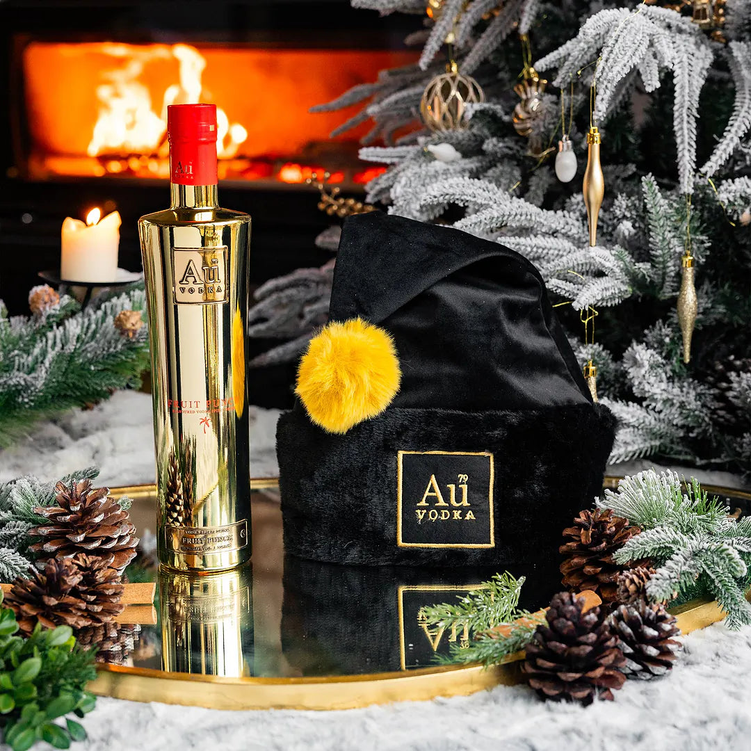 Au Vodka 70cl & Au Christmas Hat