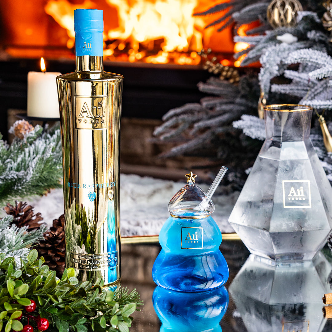 Au Vodka 70cl & Christmas Tree Glass