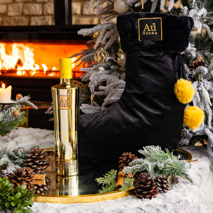 Au Vodka 70cl & Christmas Stocking