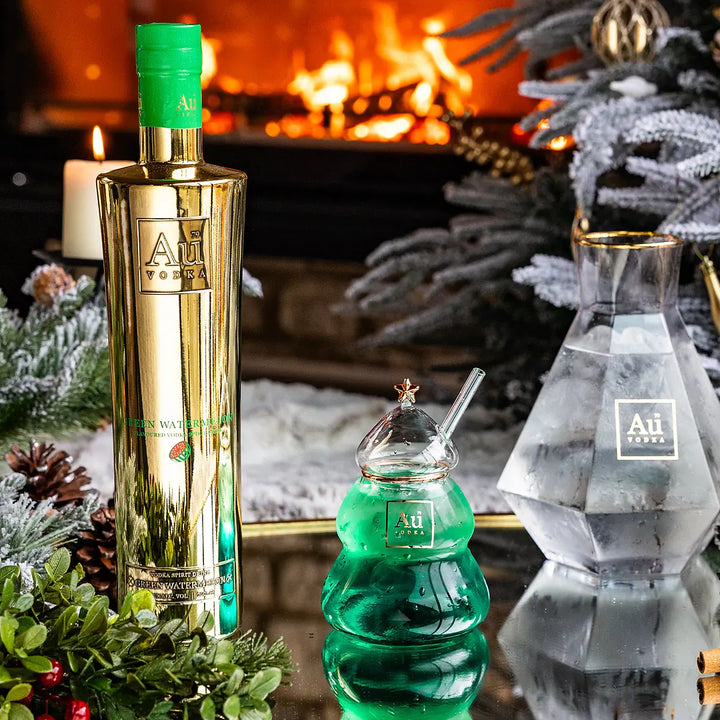 Au Vodka 70cl & Christmas Tree Glass