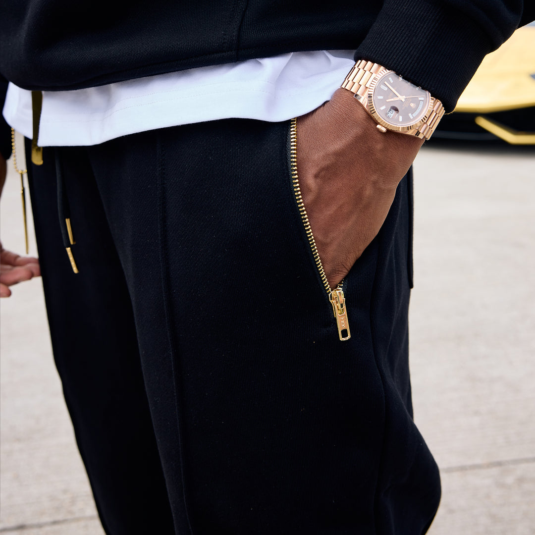 Au Signature Jogger - Black